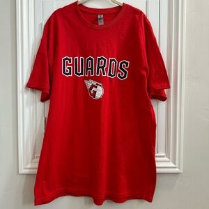 3/$10 🛒🛍️ Gildan Guards Red Game Day T-Shirt - Size XL